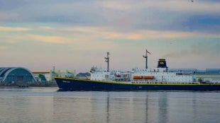 TS Golden Bear Sets Sail for Kauai